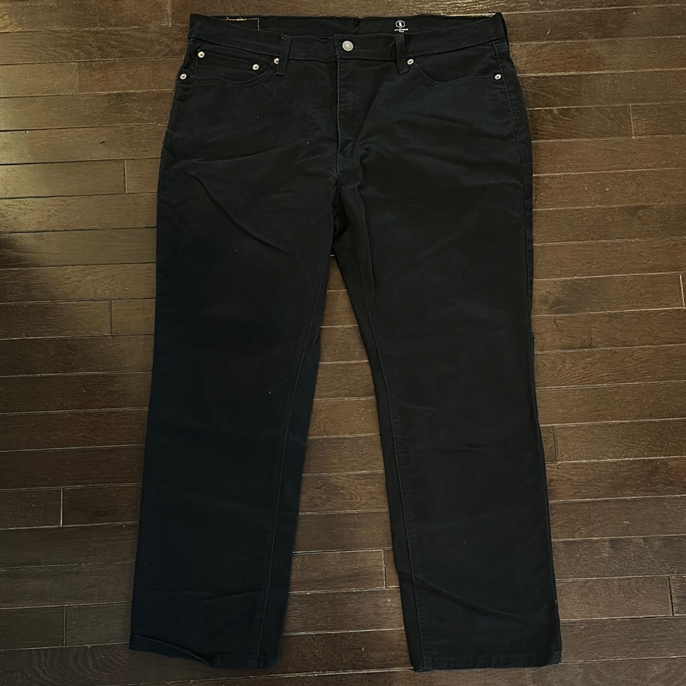 Levi  38x30 541 Jeans